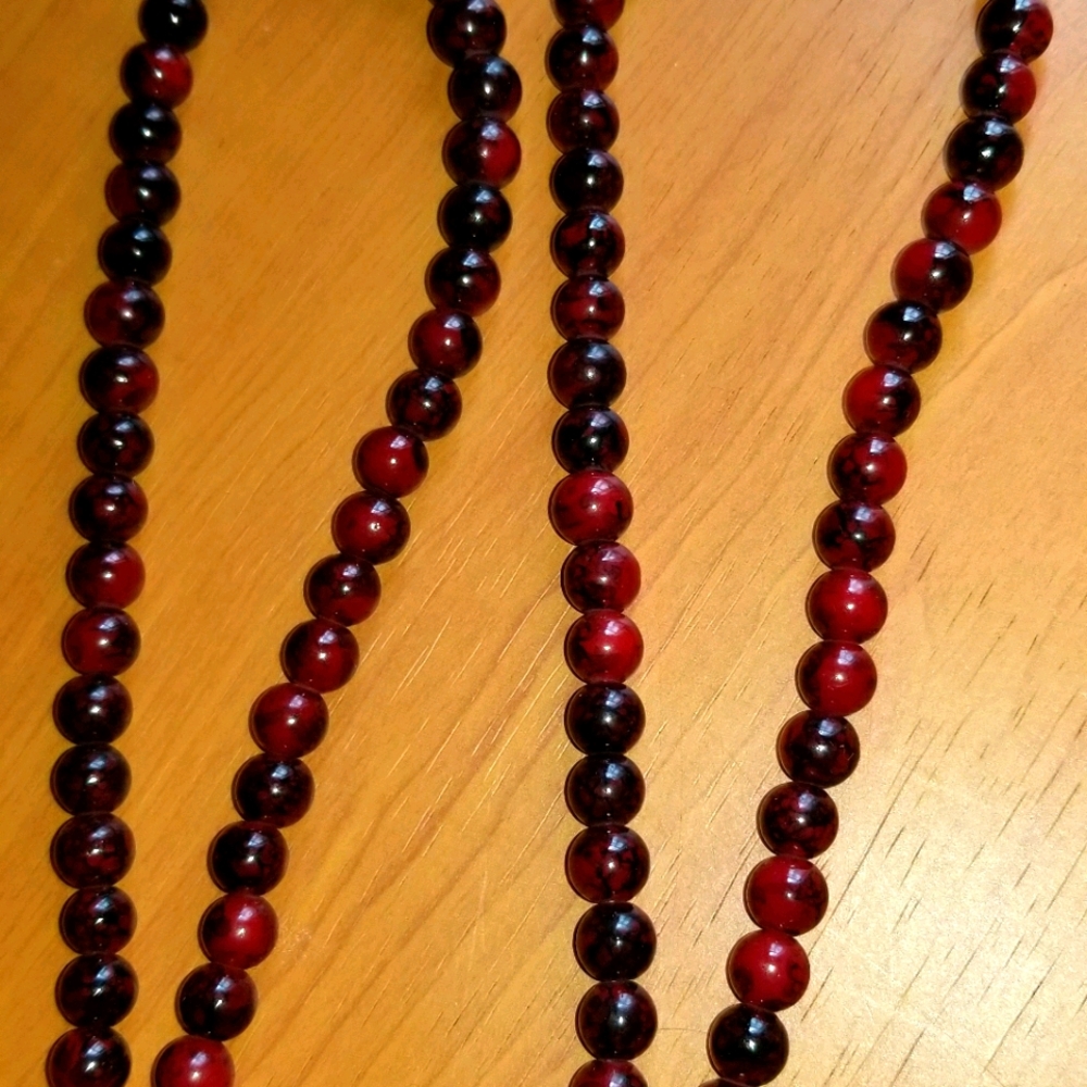 Dark Red Bead necklace